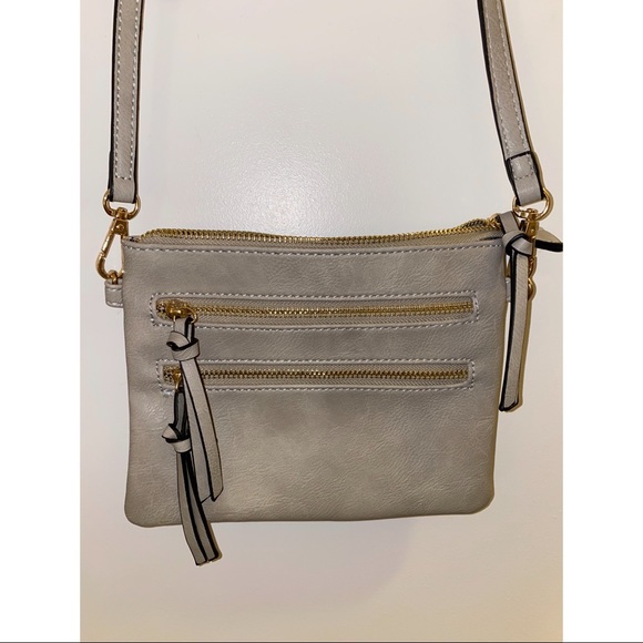Handbags - Gray purse big enough to fit phone & wallet